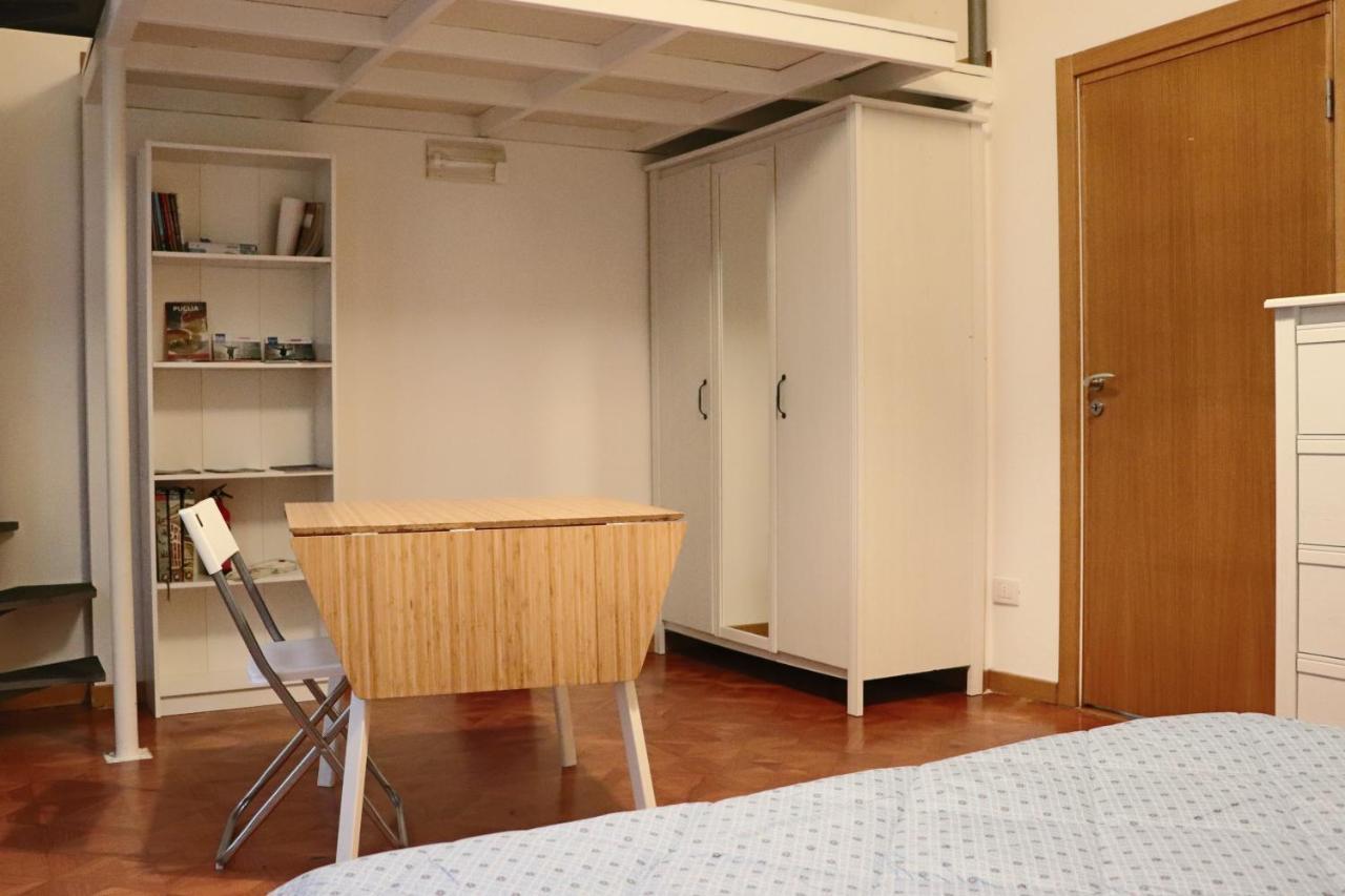 The Singer'S House Apartment Бари Екстериор снимка